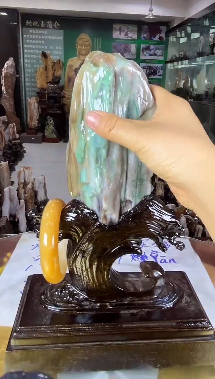 缅甸天然树化玉精品居家摆件