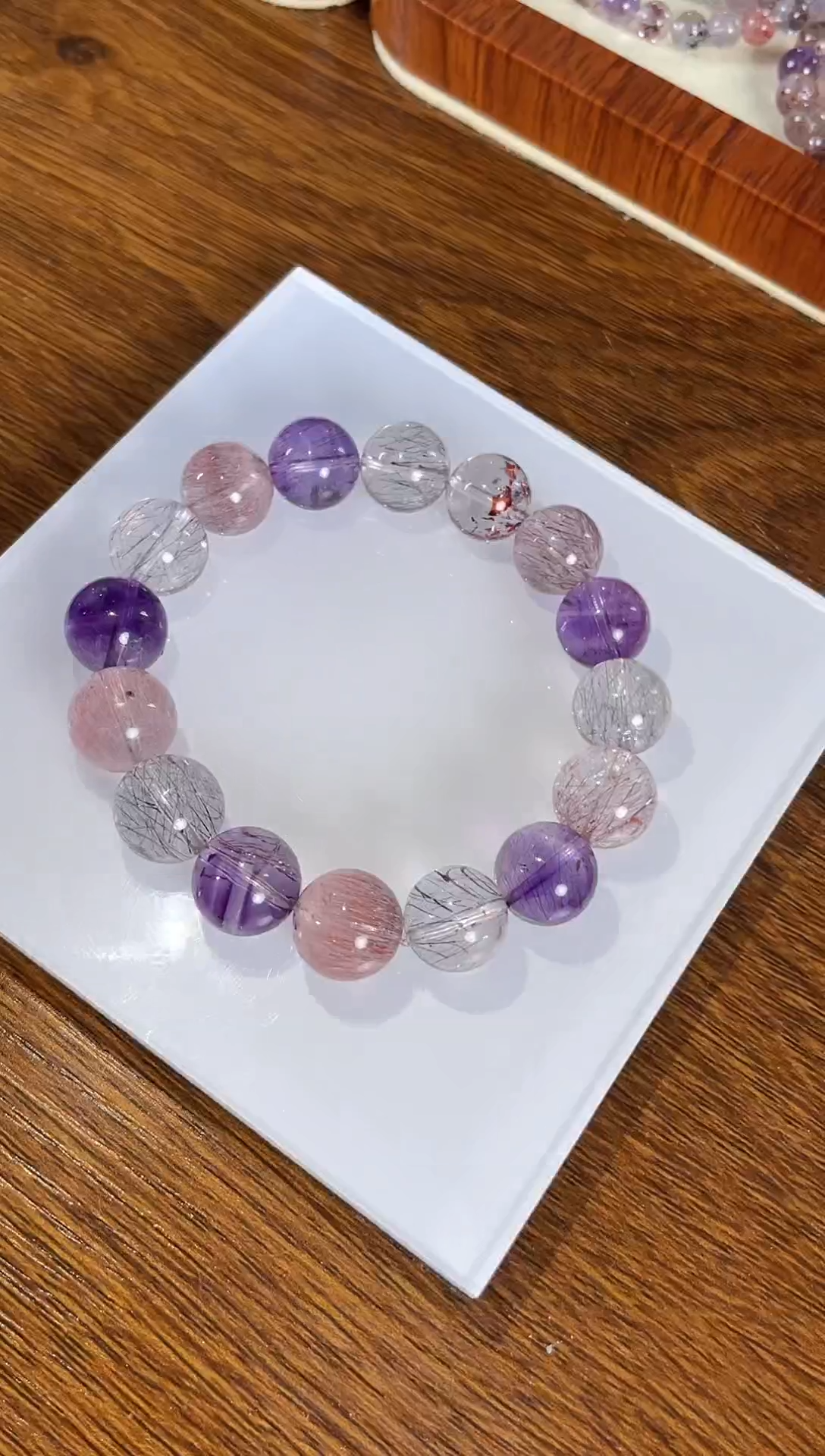 【闪购商品】水晶手链未镶嵌天然超七12mm多样性发一