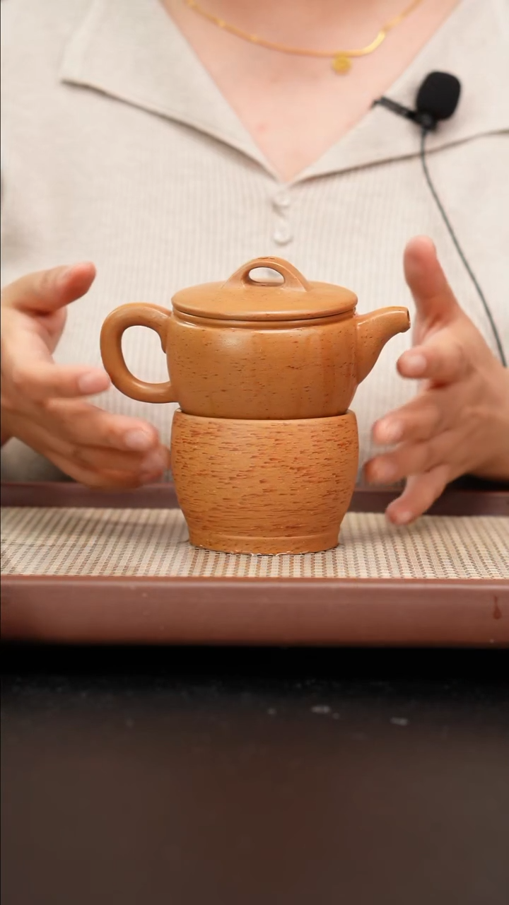 【闪购商品】紫砂茶壶葵黄汉瓦