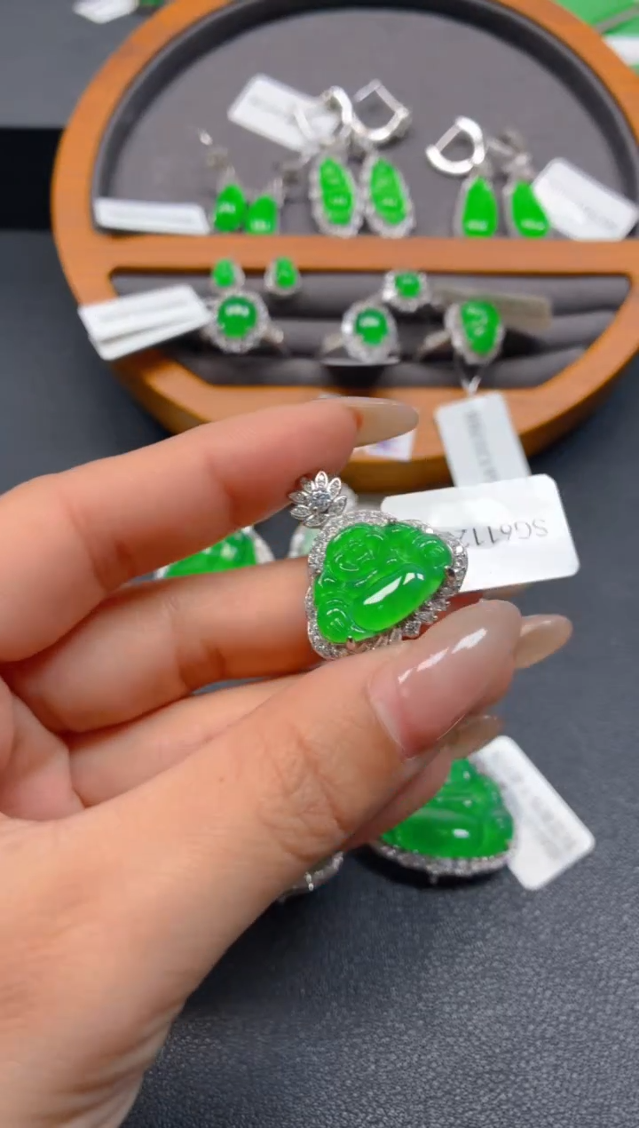 吊坠(不含链)银S925镶嵌翡翠1