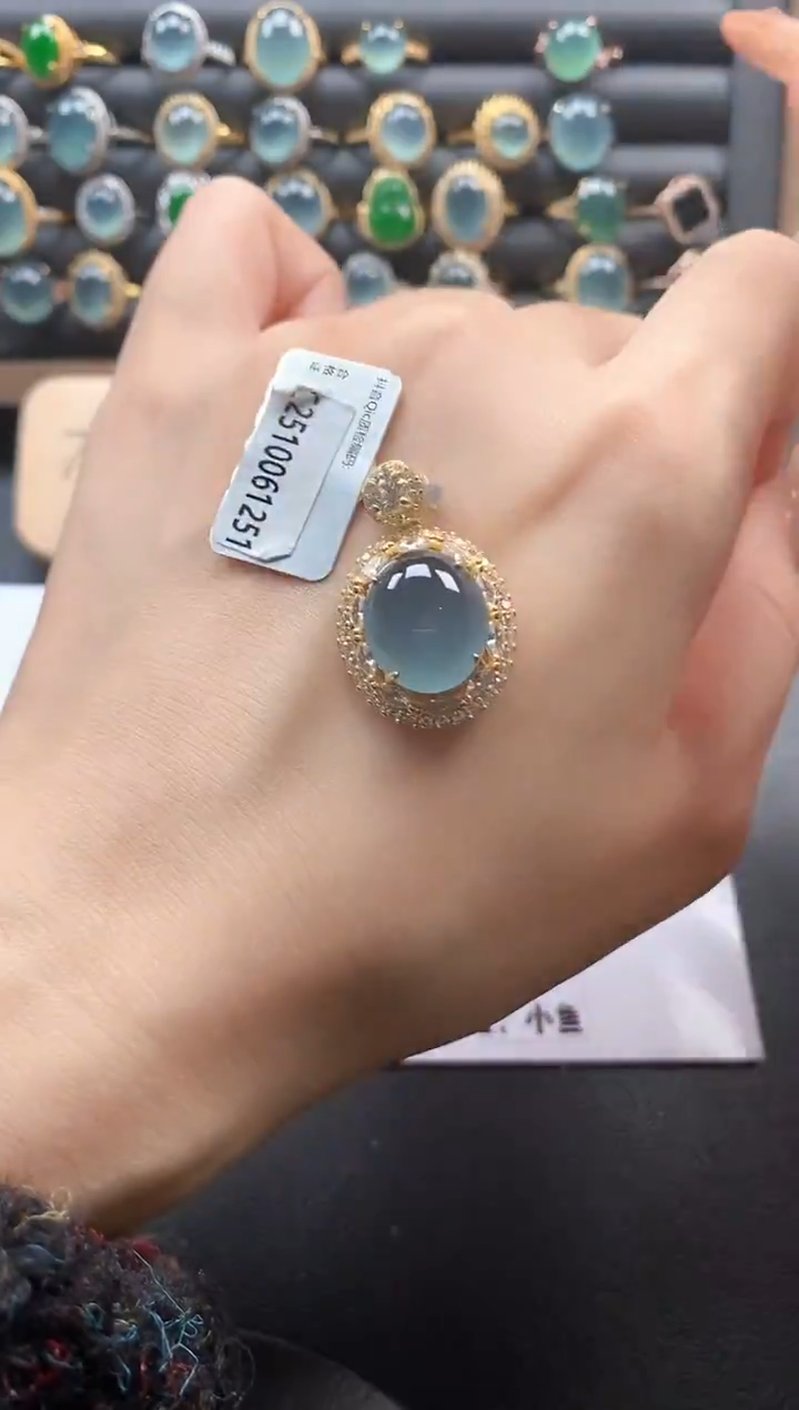 银S925镶嵌戒指翡翠51151