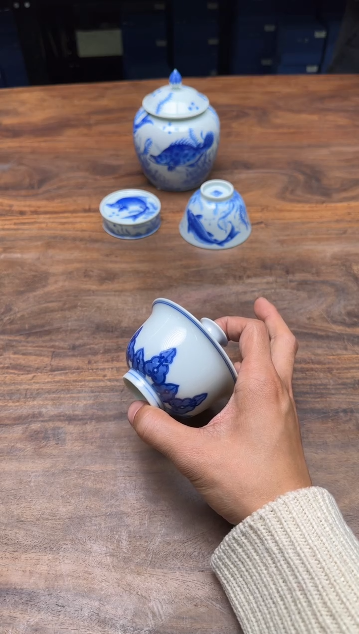 风*妙色 青花蕉叶纹 盖碗