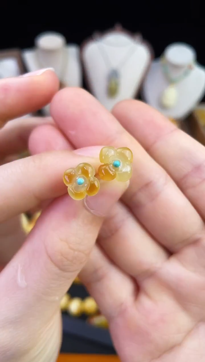 琥珀未镶嵌珠宝奇石柒月