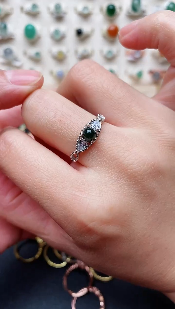 【闪购商品】翡翠戒指银S925镶嵌天然翡翠111 7+