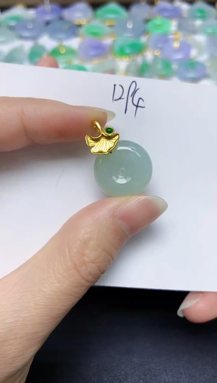 翡翠未镶嵌颈饰 天然缅甸翡翠A货