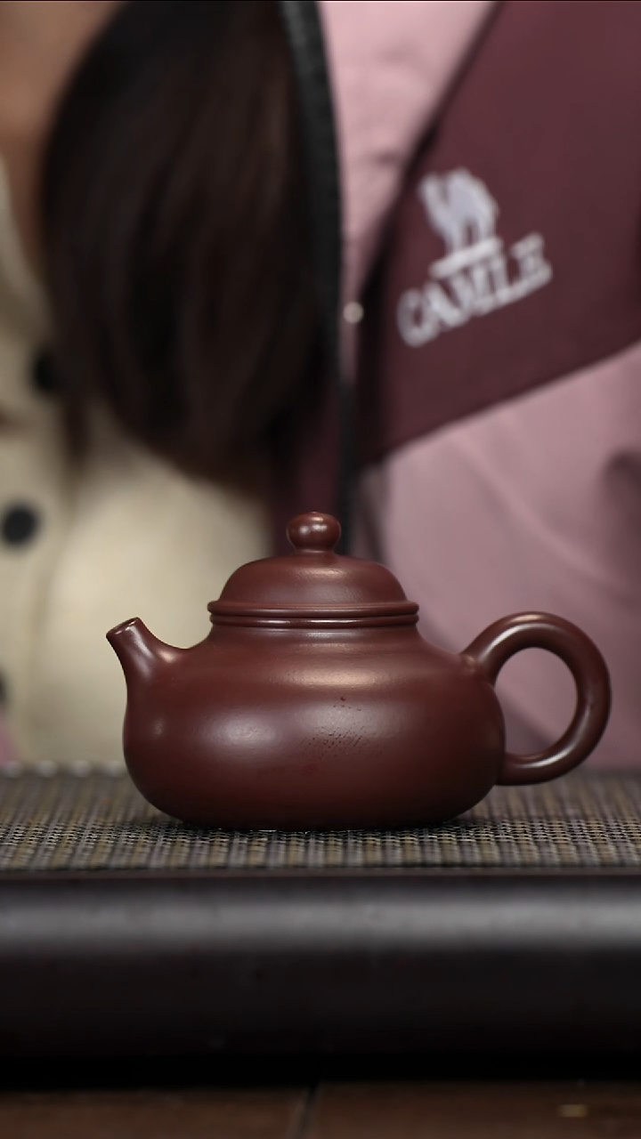 【闪购商品】紫砂茶壶张健紫泥光素容天150cc dd