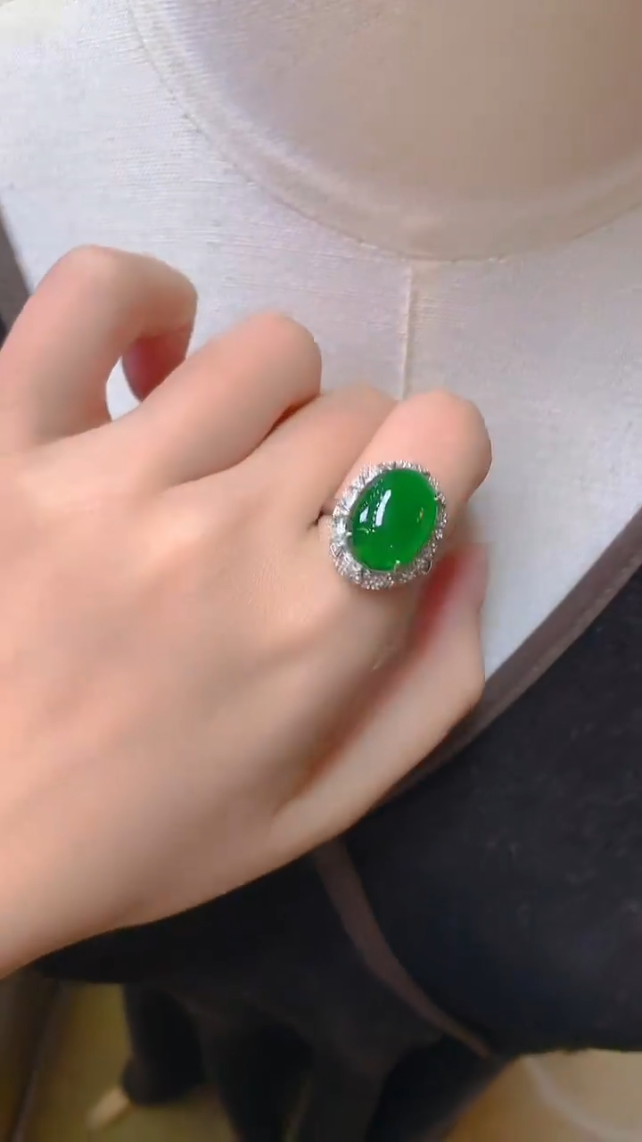 18K金镶嵌戒指翡翠027（多样性发其一）