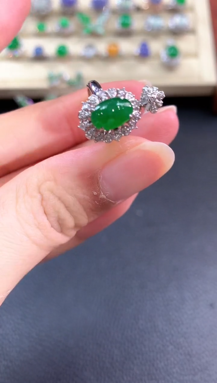 【闪购商品】翡翠戒指18K金镶嵌b97不退换