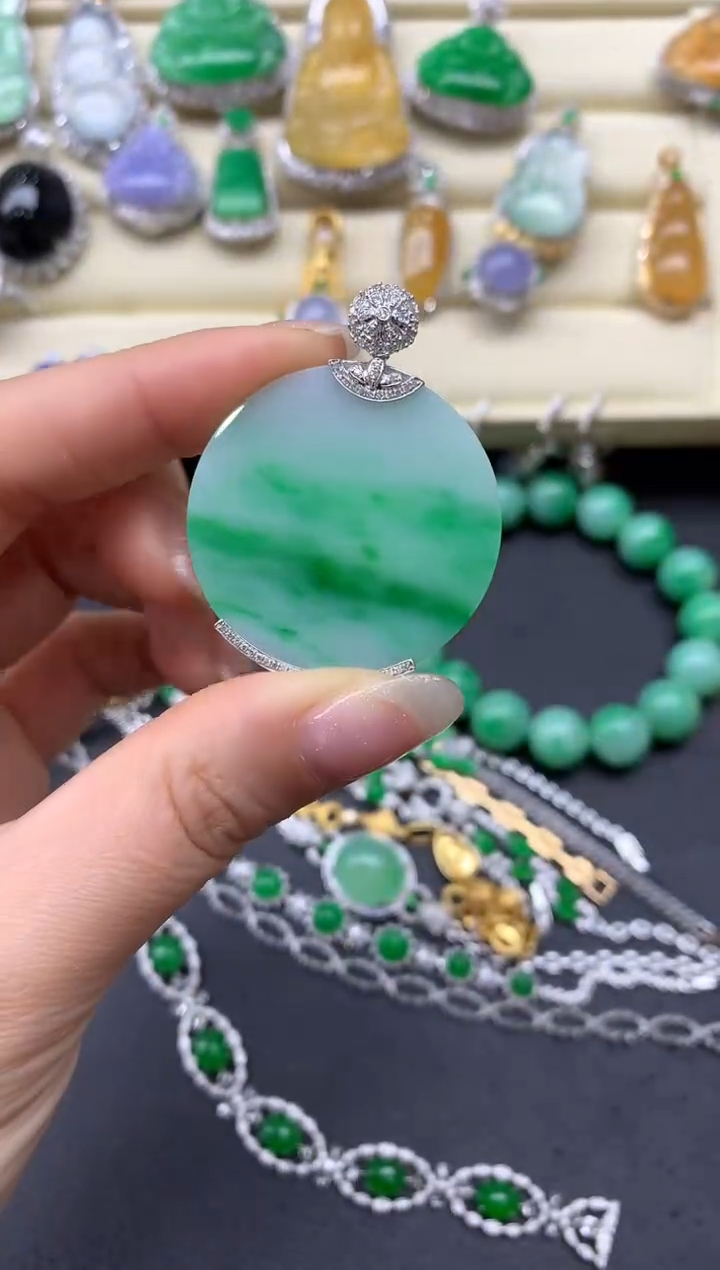 【闪购商品】翡翠颈饰18K金镶嵌401-中国好珍宝