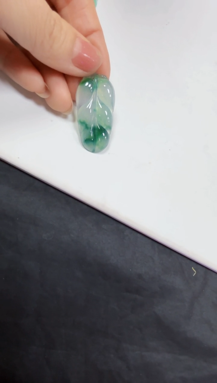 【闪购商品】翡翠颈饰未镶嵌挂件