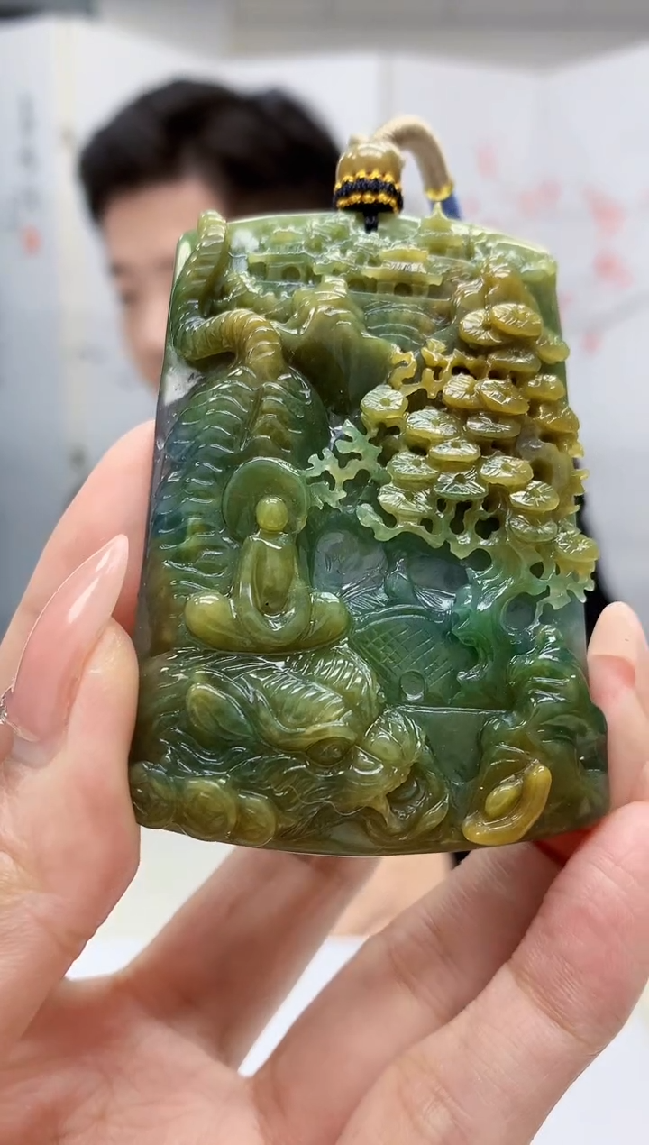 【闪购商品】定制翡翠未镶嵌4917MM-毛货挂件106