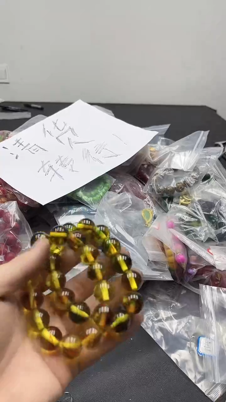 【闪购商品】琥珀手链未镶嵌165手串