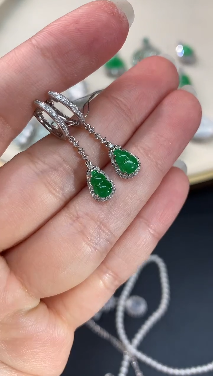 【闪购商品】翡翠耳饰18K金镶嵌A500多样性发一件|3980