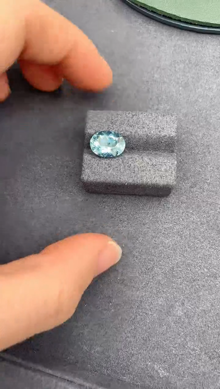 【闪购商品】海蓝宝石裸石未镶嵌2.9ct海蓝宝