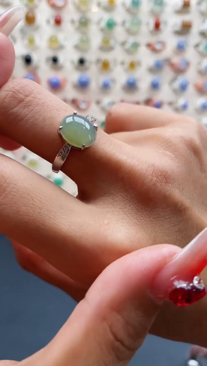 【闪购商品】翡翠戒指银S925镶嵌缅甸天然A货翡翠222 5+2