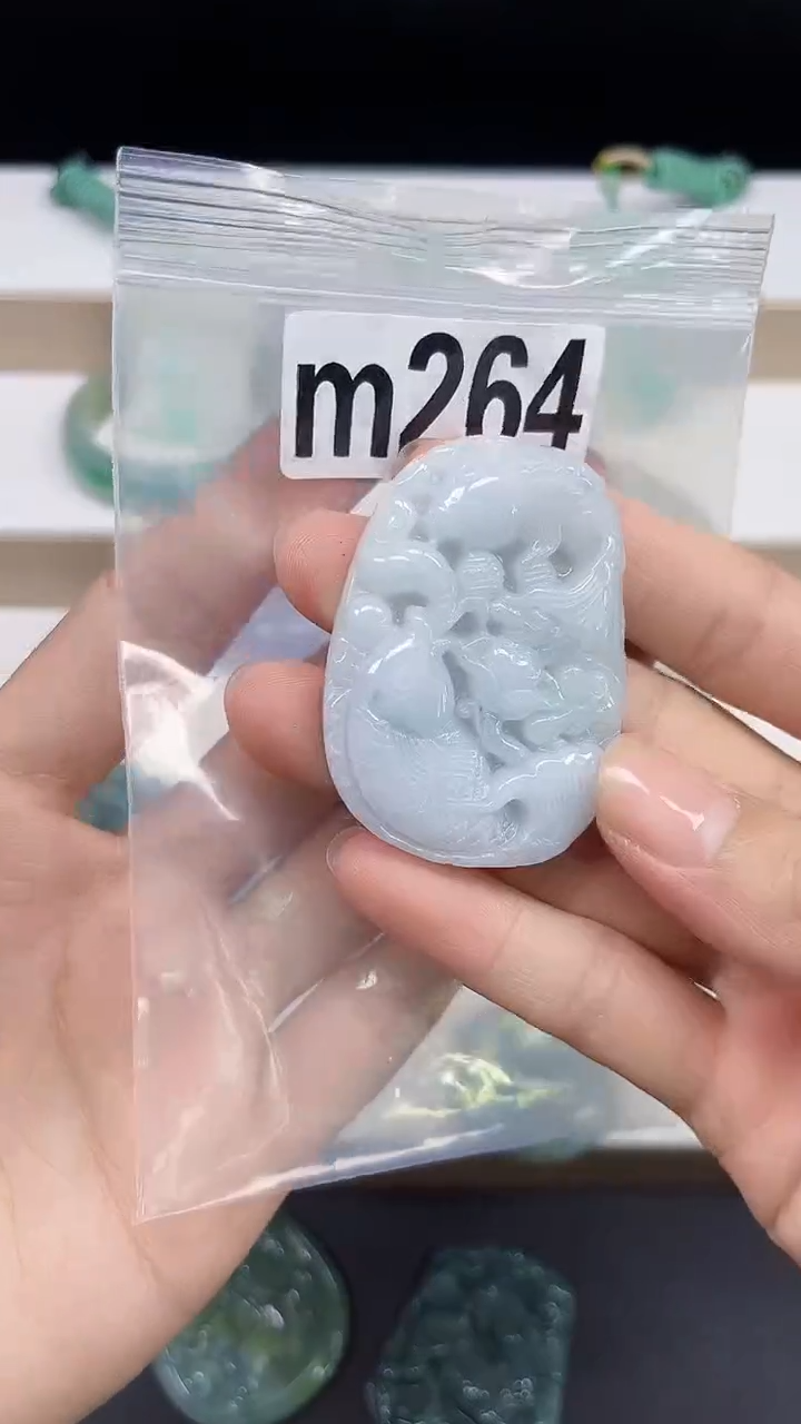 颈饰未镶嵌翡翠翡翠珠宝吊坠挂件