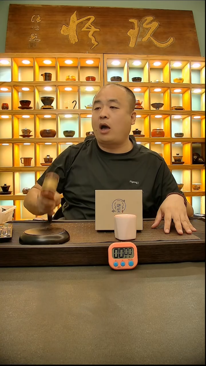 茶盏没****心597=。。。。。。