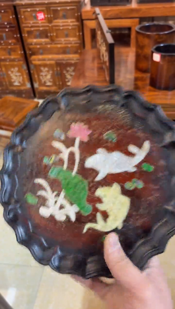 木木紫檀圆盘双鱼螺钿