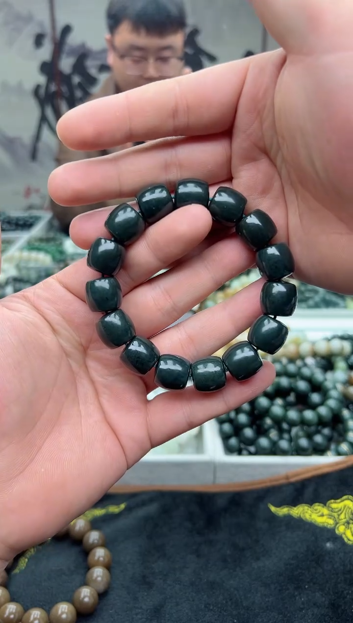【闪购商品】和田玉手链未镶嵌且末16