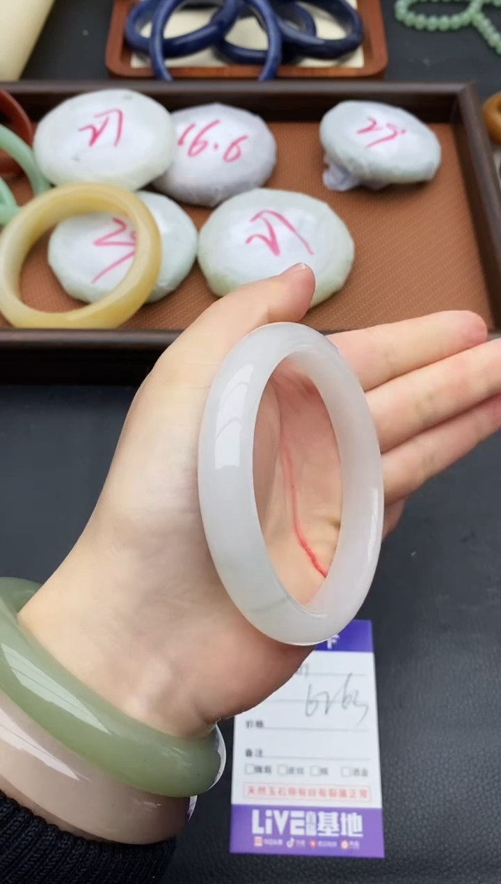 未镶嵌手镯石英质玉351+62/63