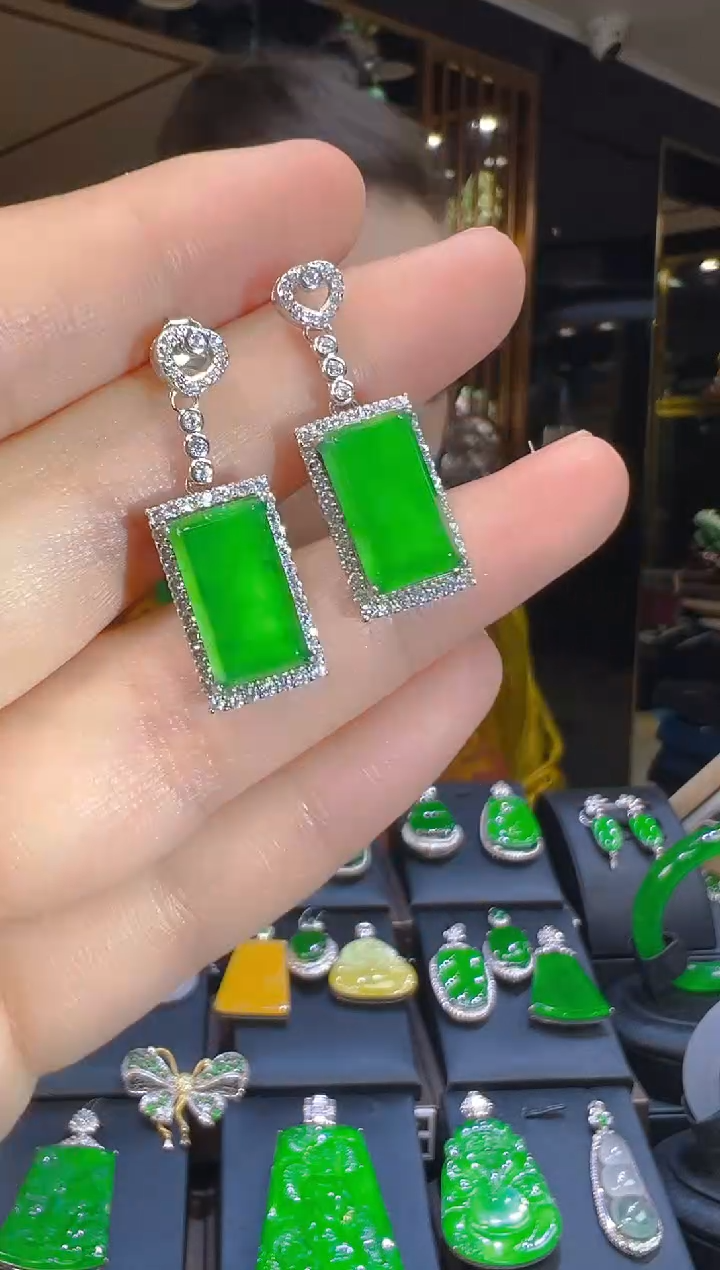 翡翠银S925镶嵌耳饰028(多样性发货发其一)