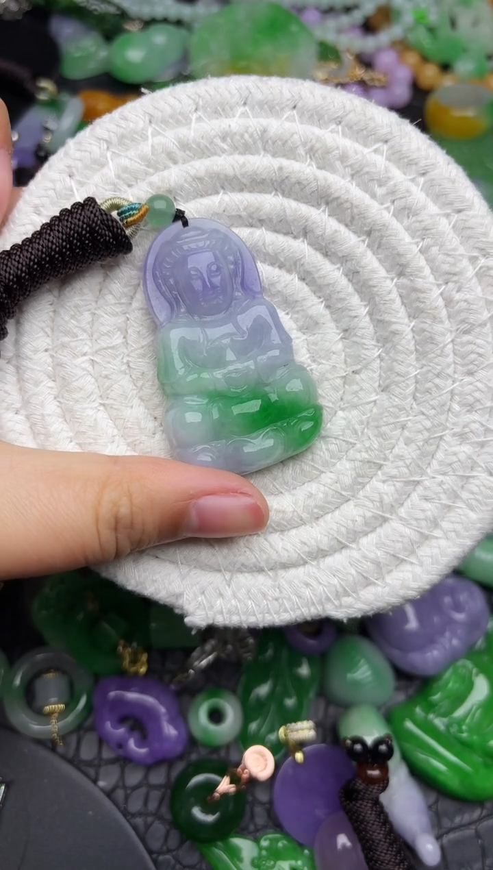 颈饰未镶嵌翡翠缅甸翡翠吊坠