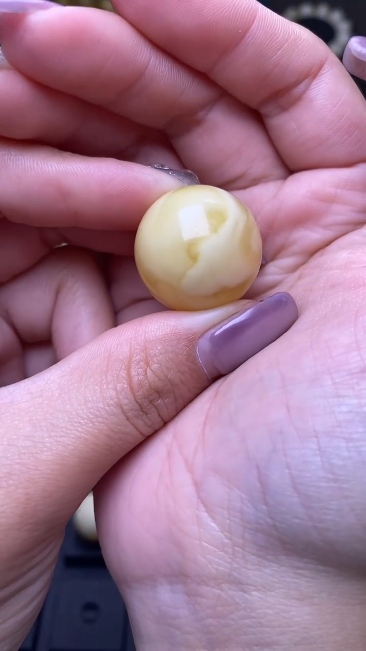 【闪购商品】琥珀裸石未镶嵌葵. 21