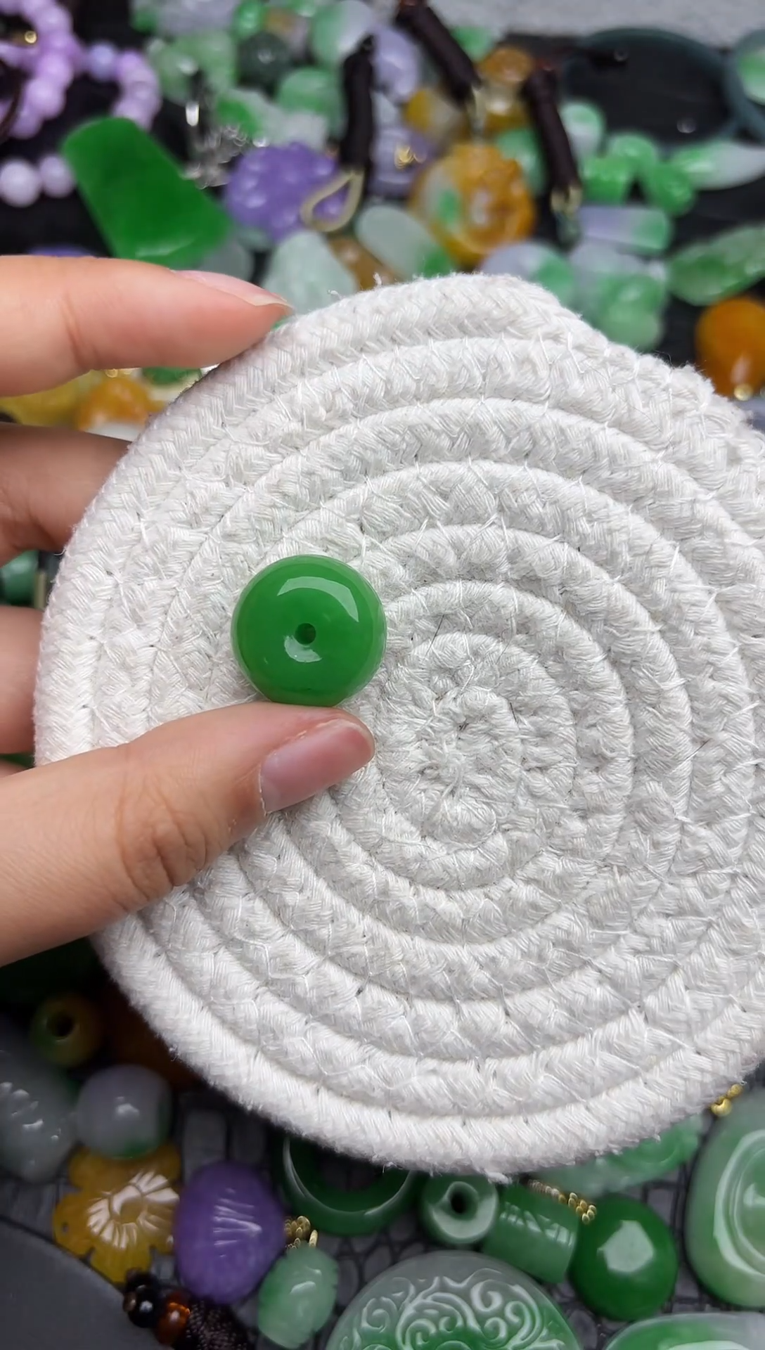 颈饰未镶嵌翡翠缅甸翡翠吊坠