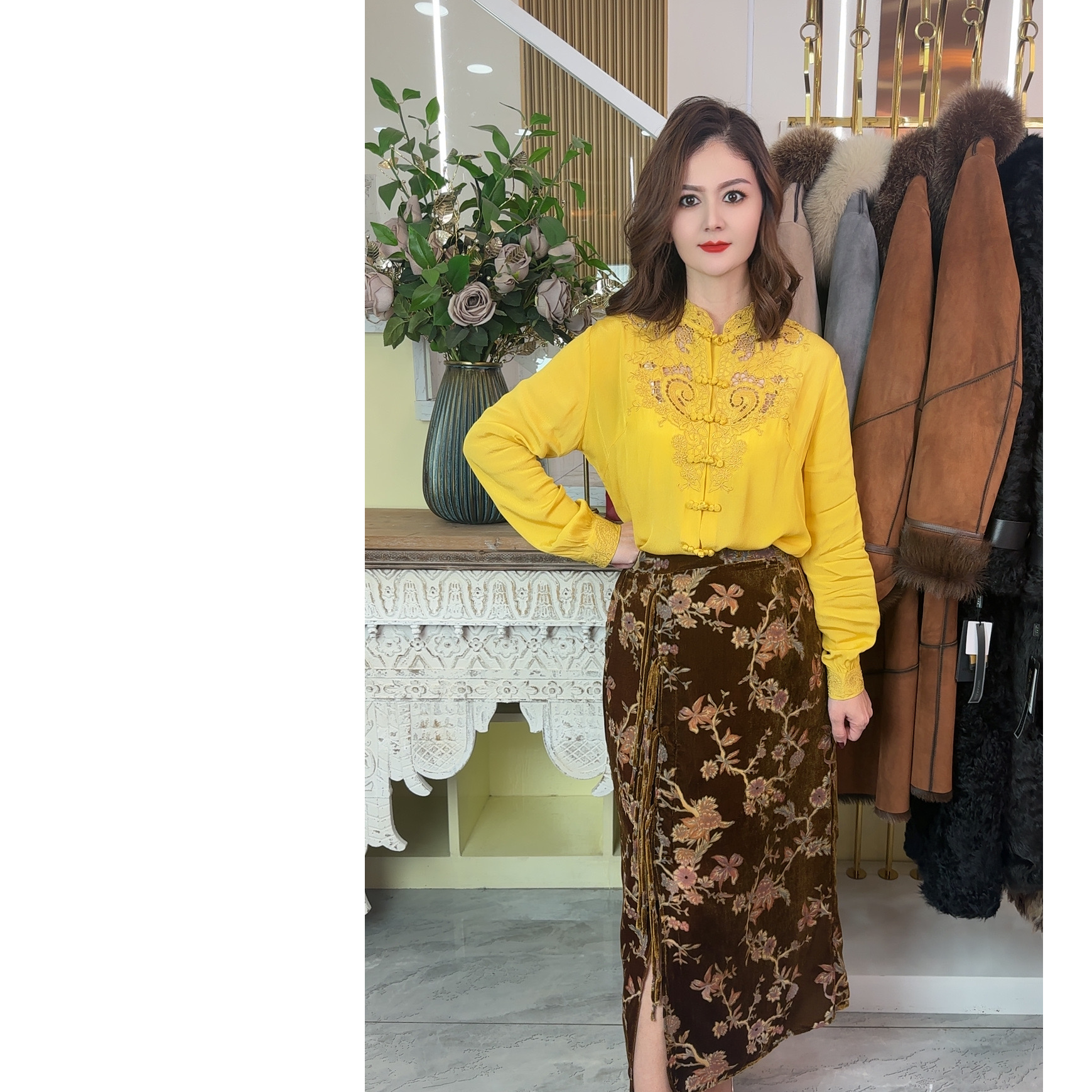 印花烧花半身裙+气质开叉半身裙