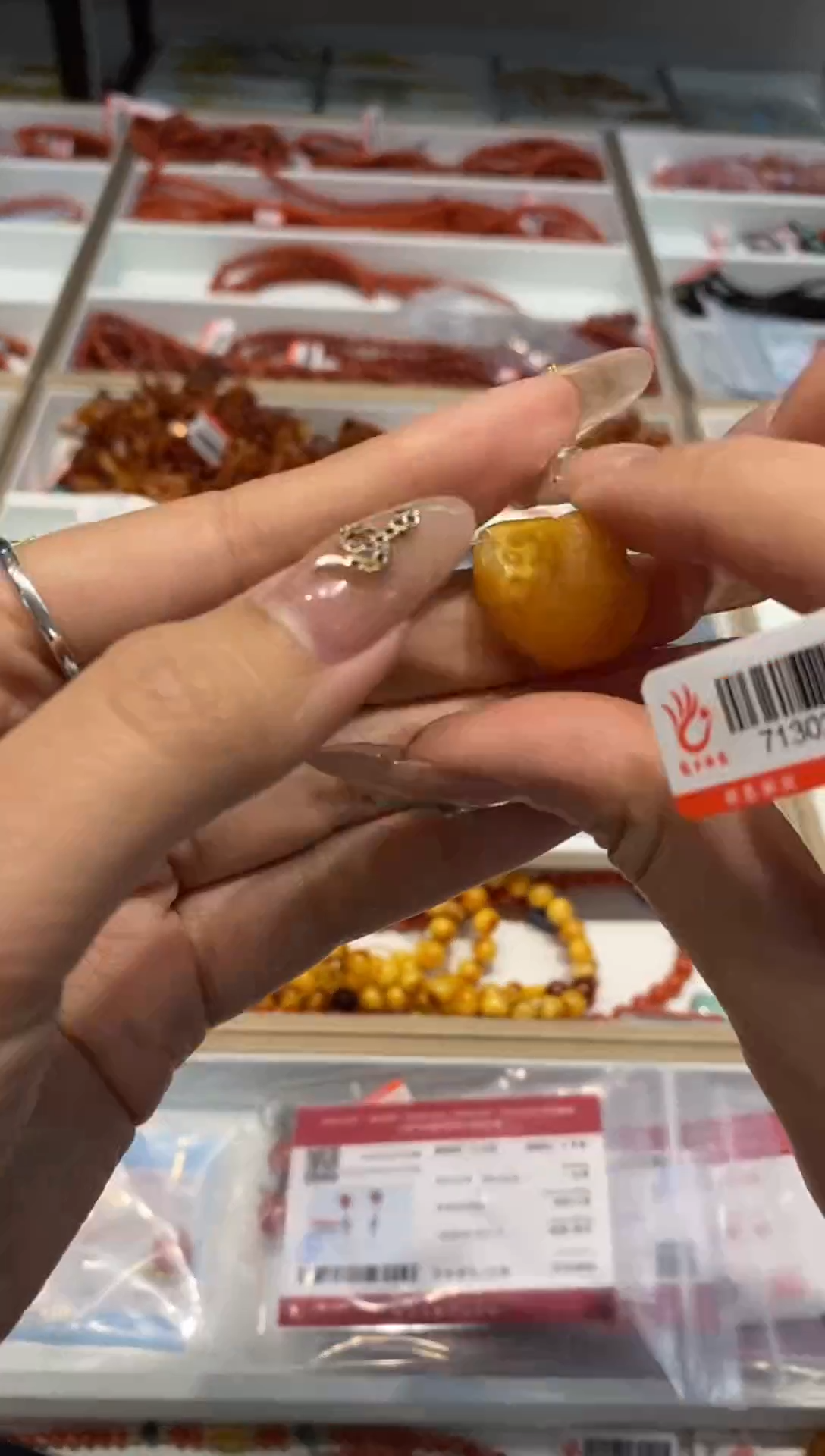 【闪购商品】琥珀吊坠(不含链)未镶嵌挂件