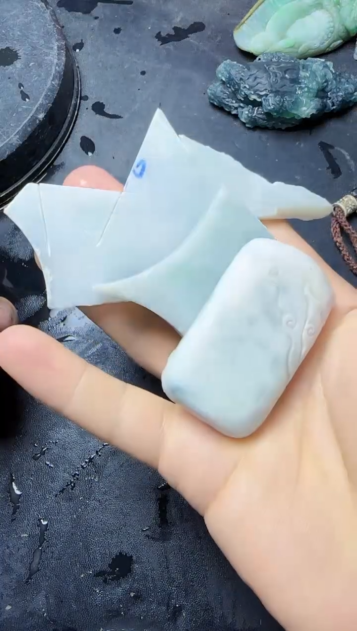 【闪购商品】翡翠颈饰未镶嵌076翡翠