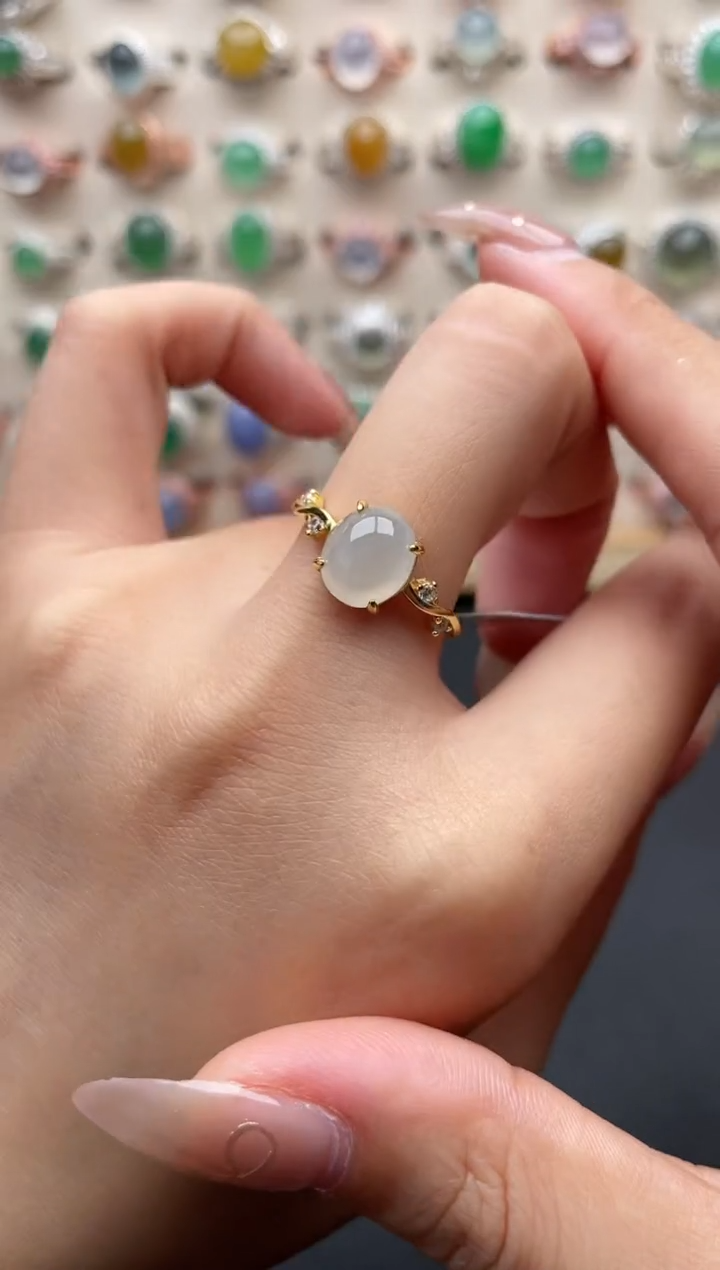 【闪购商品】翡翠戒指银S925镶嵌一物一证一礼盒