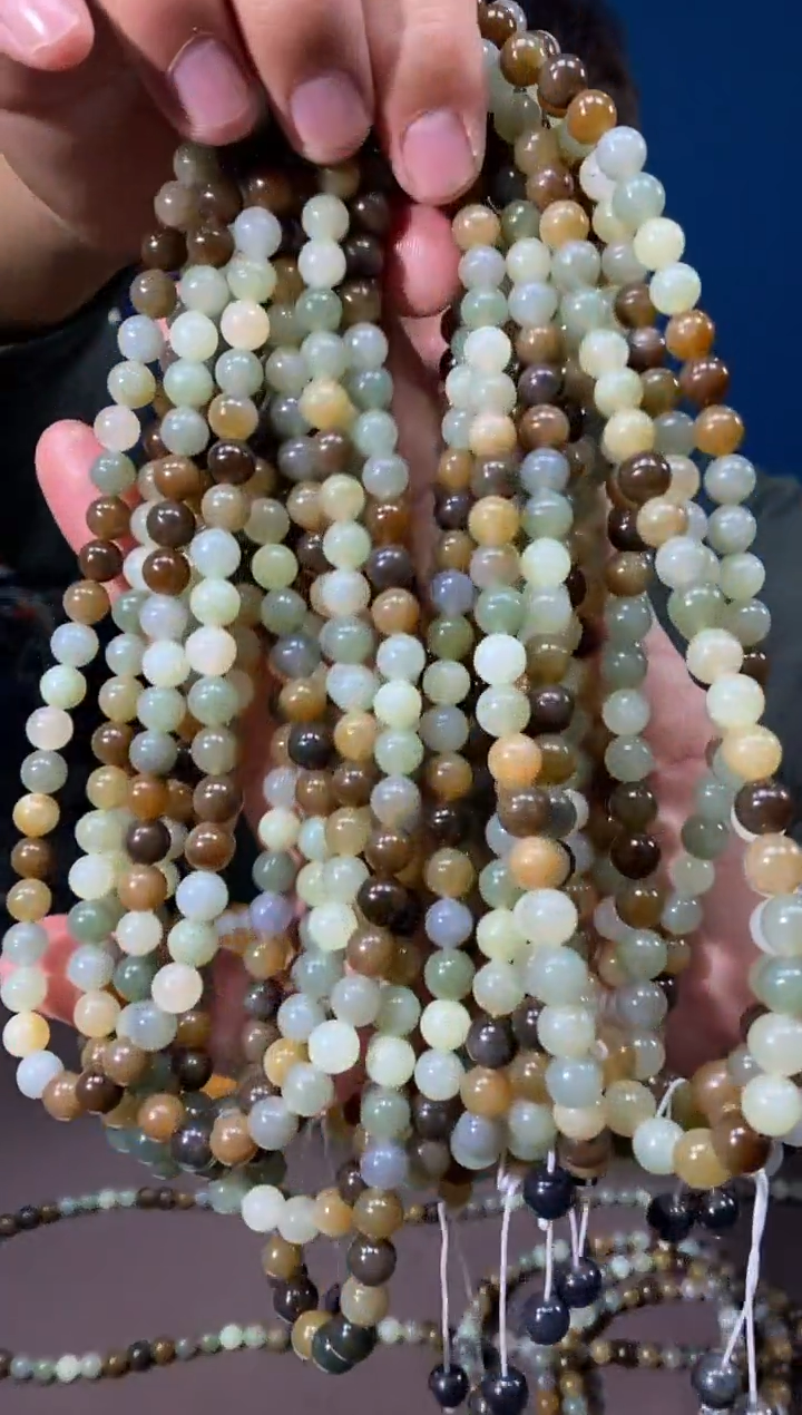 颈饰未镶嵌和田玉颜色多样性发货拍一发一