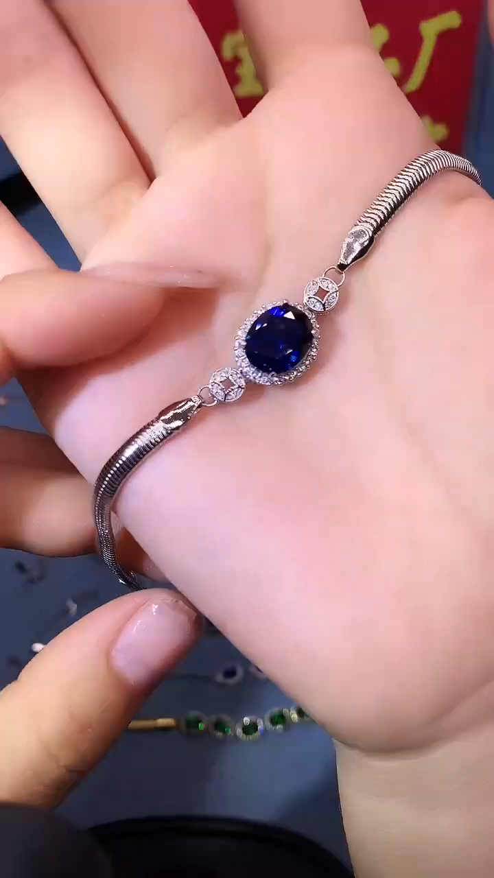 【闪购商品】红宝石手链银S925镶嵌1111111