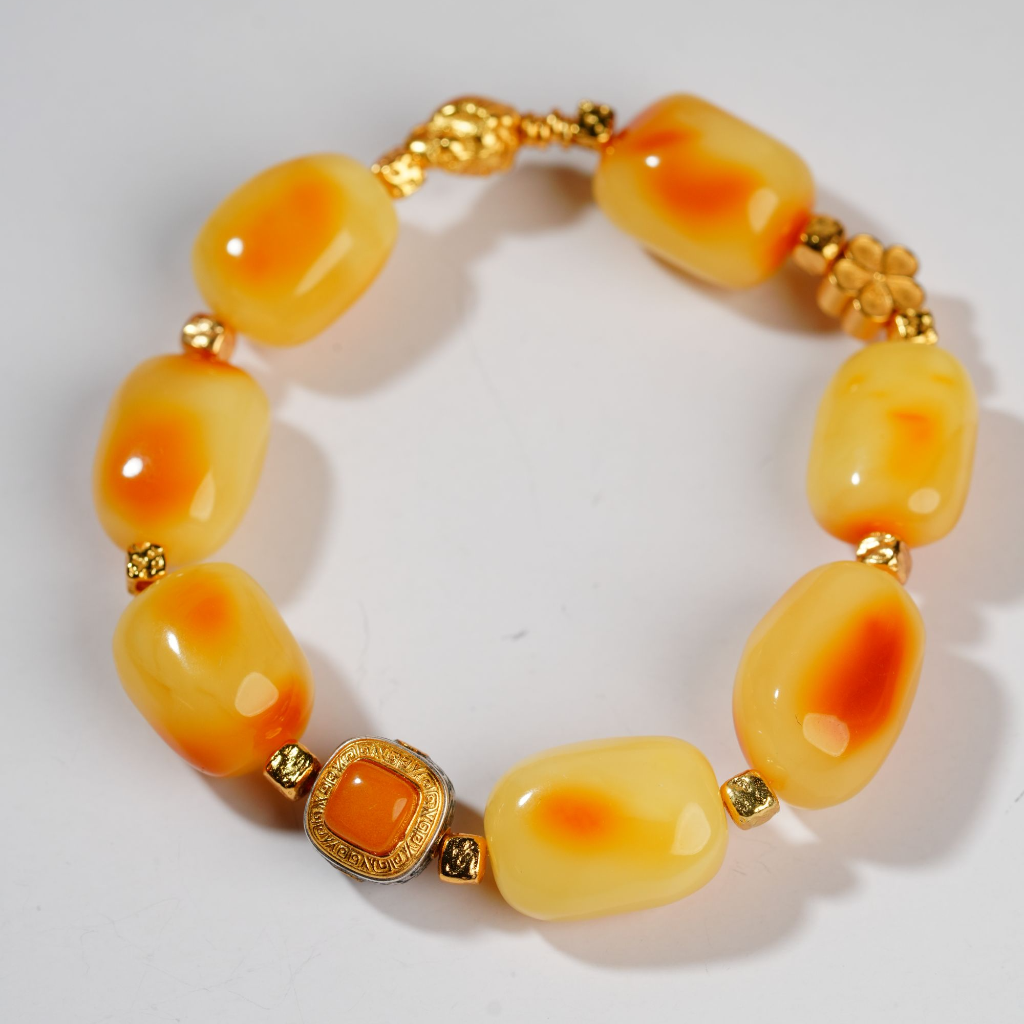 明道煊【鎏珀】随形焦皮蜜蜡气质女款镶嵌单圈百搭简约素款