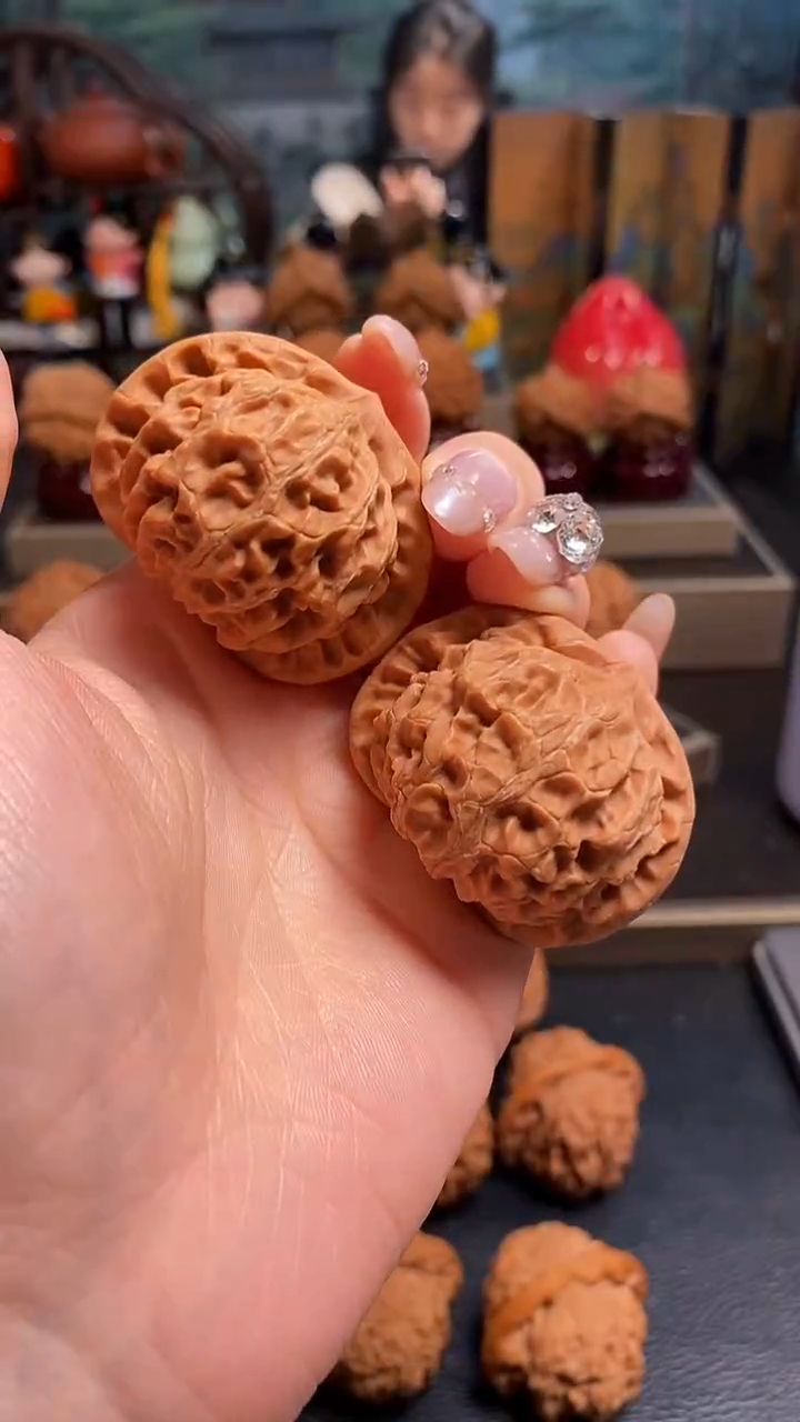 【闪购商品】文玩核桃吊坠D110宫灯44