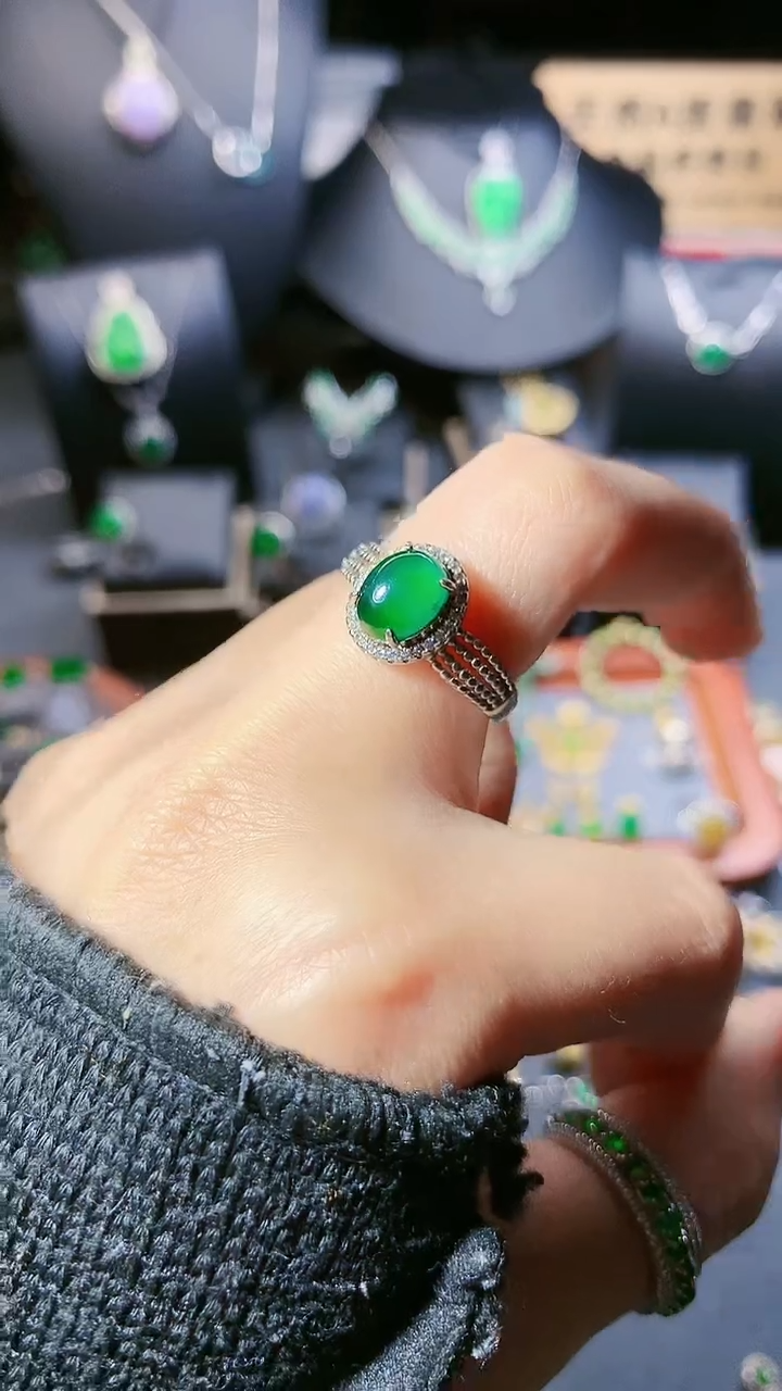 【闪购商品】翡翠戒指银S925镶嵌戒指