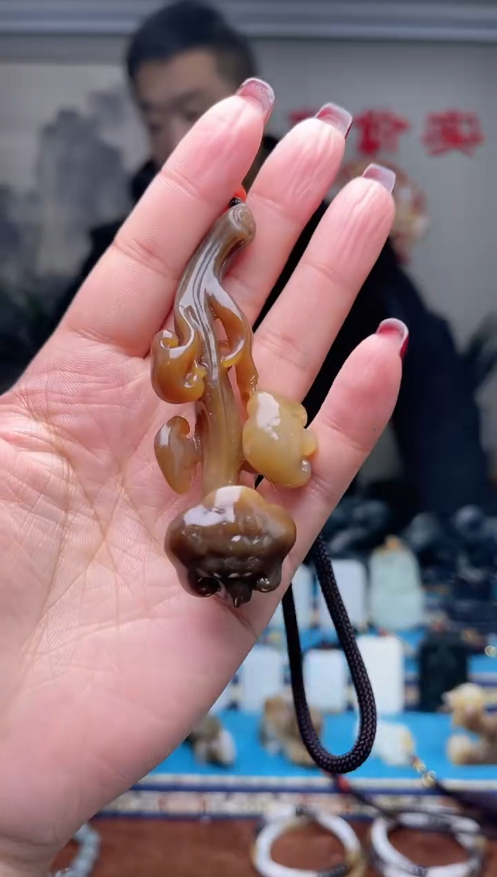 【闪购商品】和田玉挂件未镶嵌1