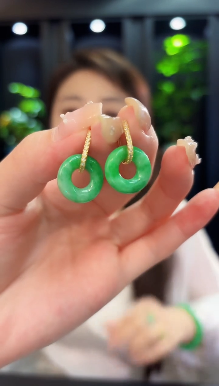 翡翠未镶嵌耳饰 含小耳包/多样性发货/一对