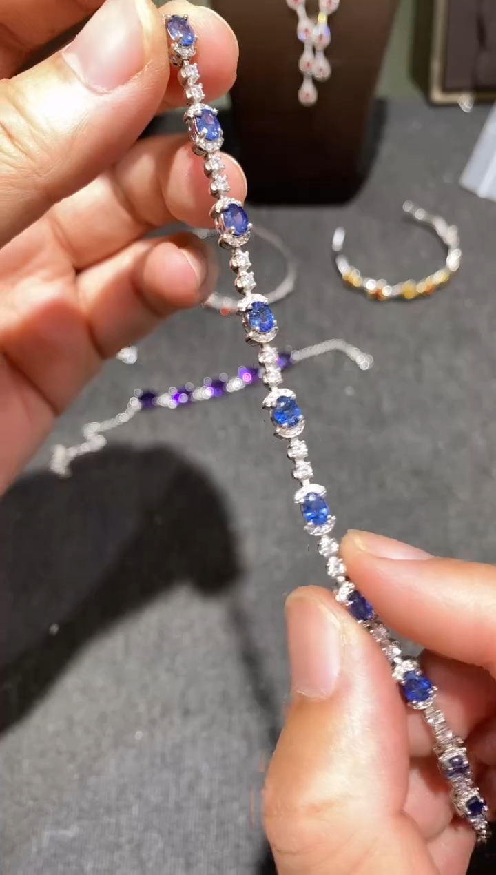 手链蓝宝石银S925镶嵌手链