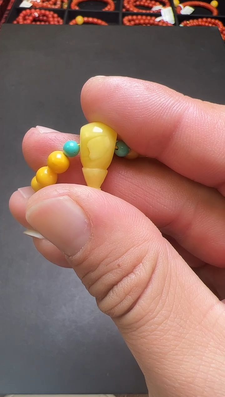 裸石蜜蜡未镶嵌沫**?蜜蜡三通配饰