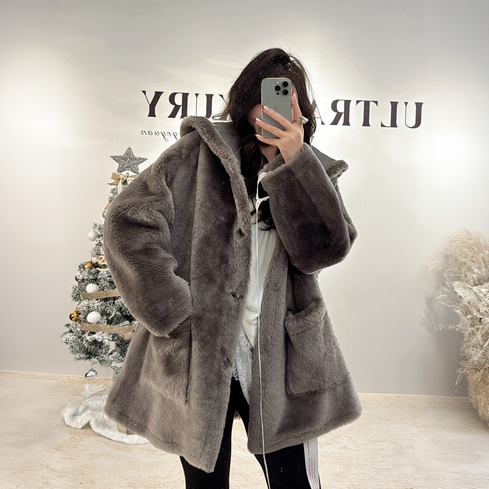  【Z老板】凛冬恋歌 进口 带帽款 原生态皮毛一体真皮真毛 250996