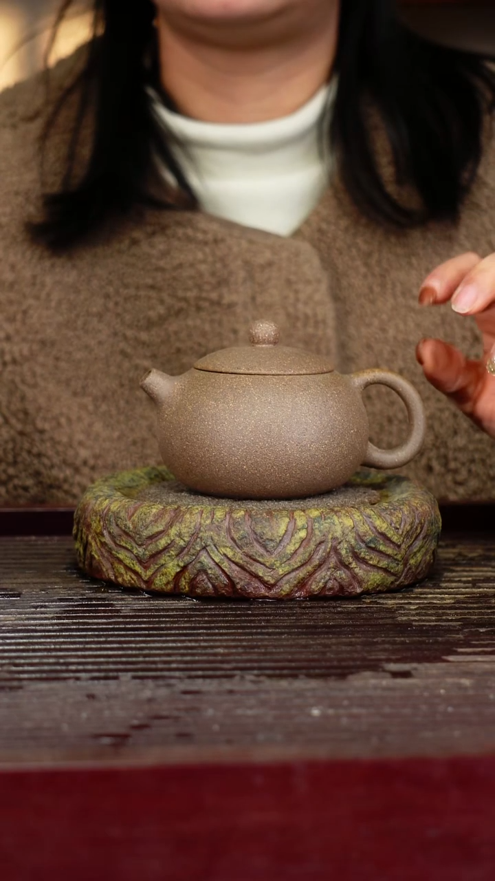 宜兴原矿紫砂壶茶壶宜兴原矿紫砂壶茶壶180C
