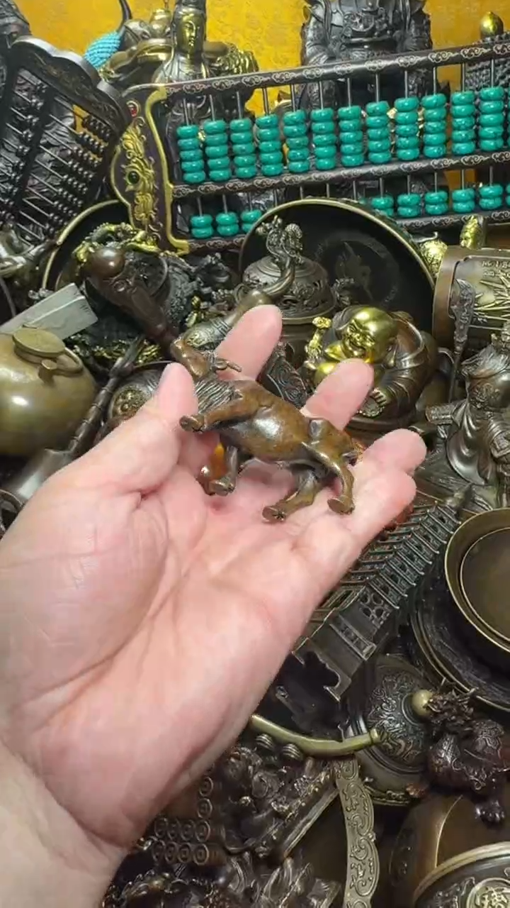 铜器摆件收收藏藏