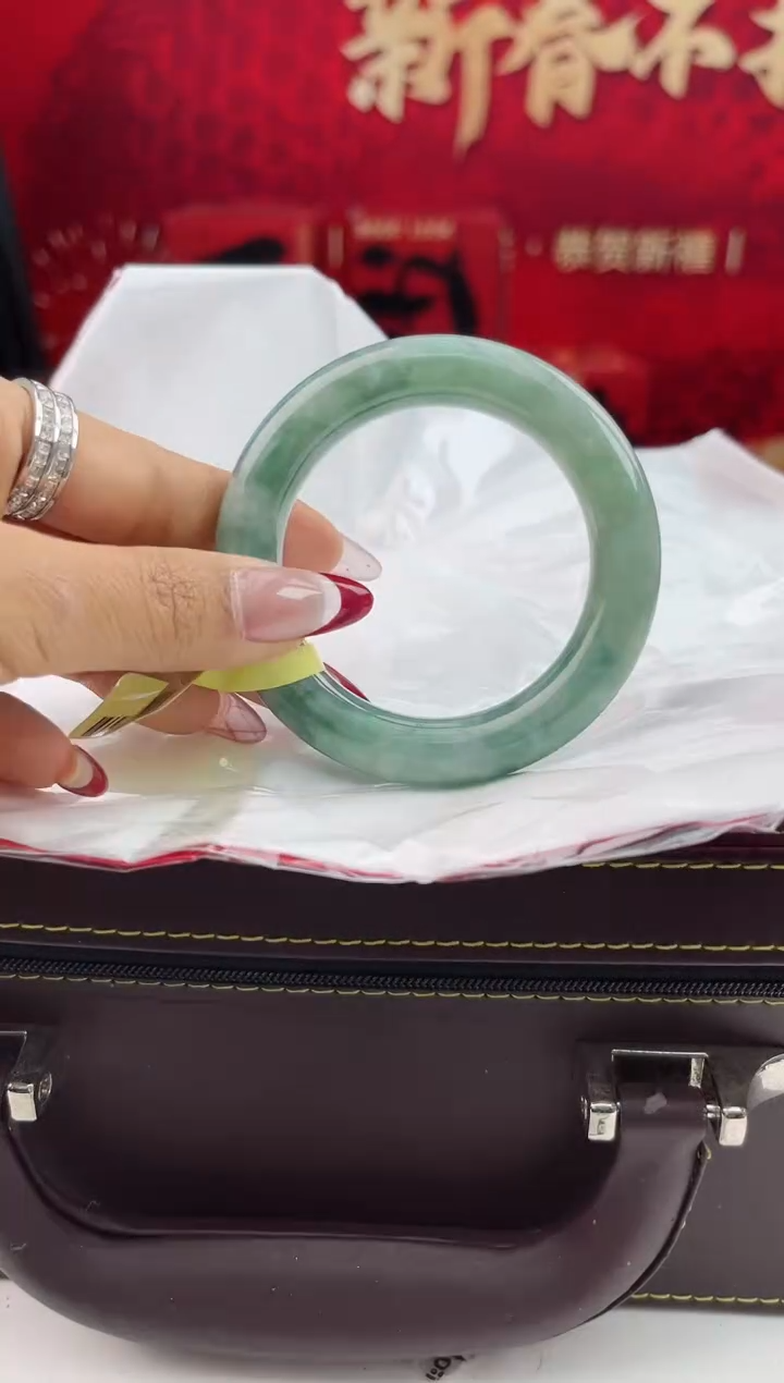 【闪购商品】翡翠手镯未镶嵌12翡翠手镯