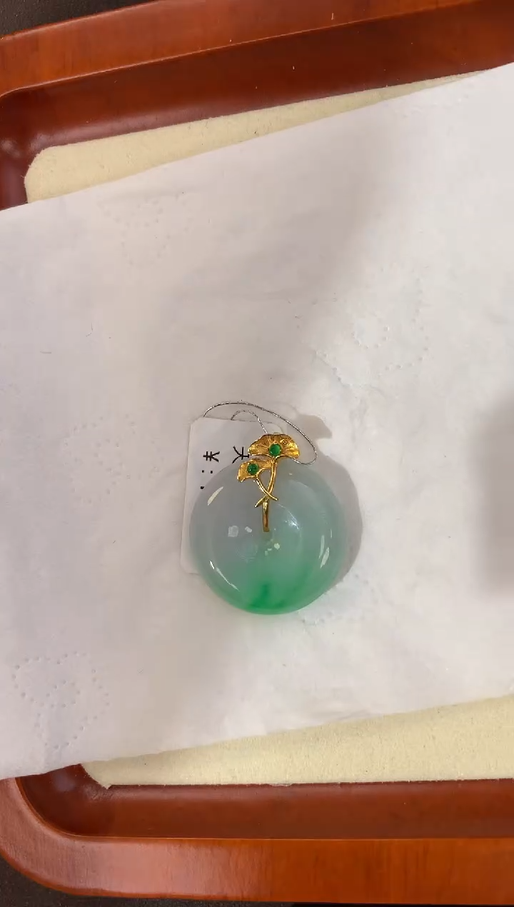 【闪购商品】翡翠颈饰18K金镶嵌天然缅甸a货翡翠