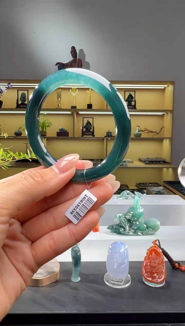 未镶嵌手镯翡翠53圈