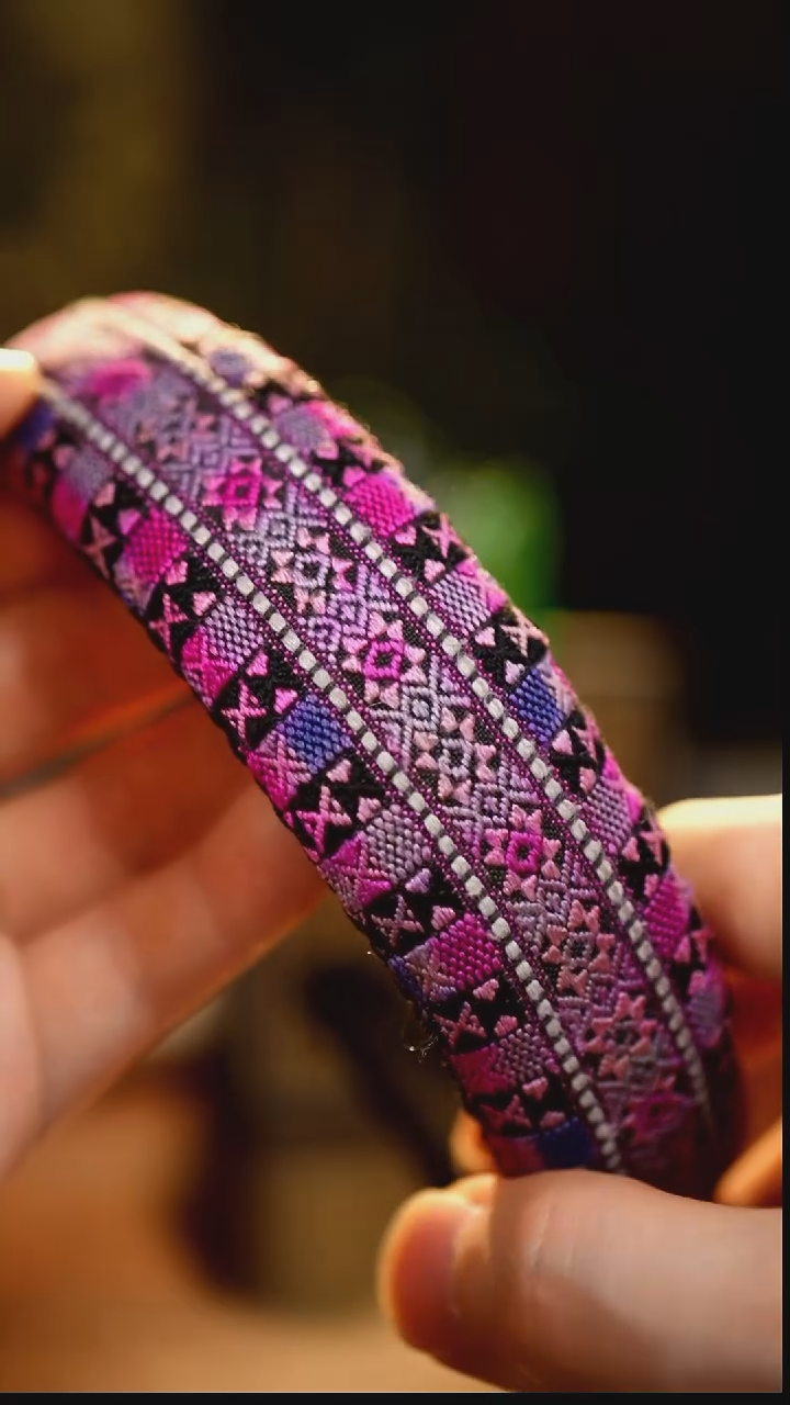 织绣私人定制苗族手工D424