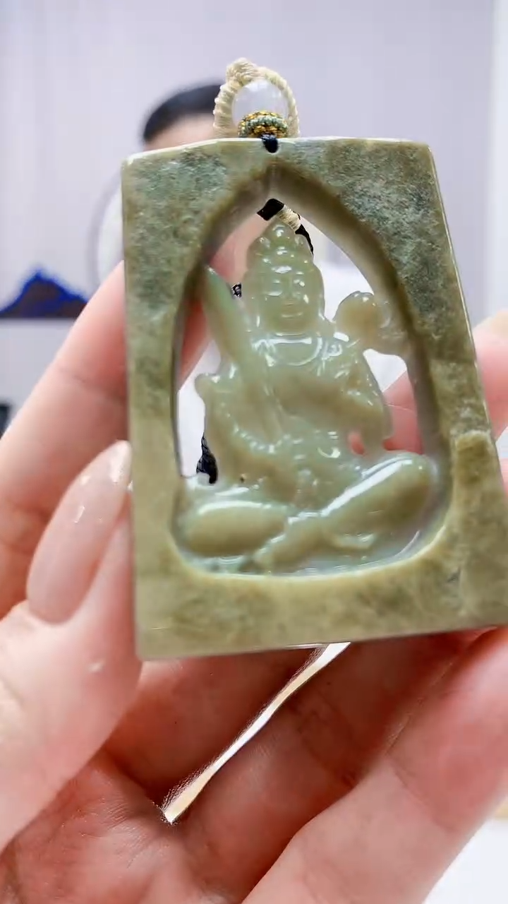 未镶嵌定制翡翠4898MM-毛货挂件113