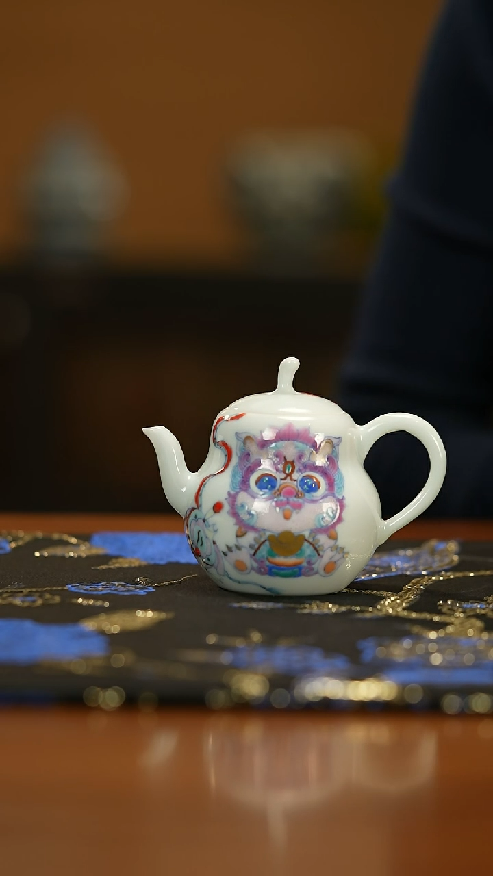 【闪购商品】杯             冉月